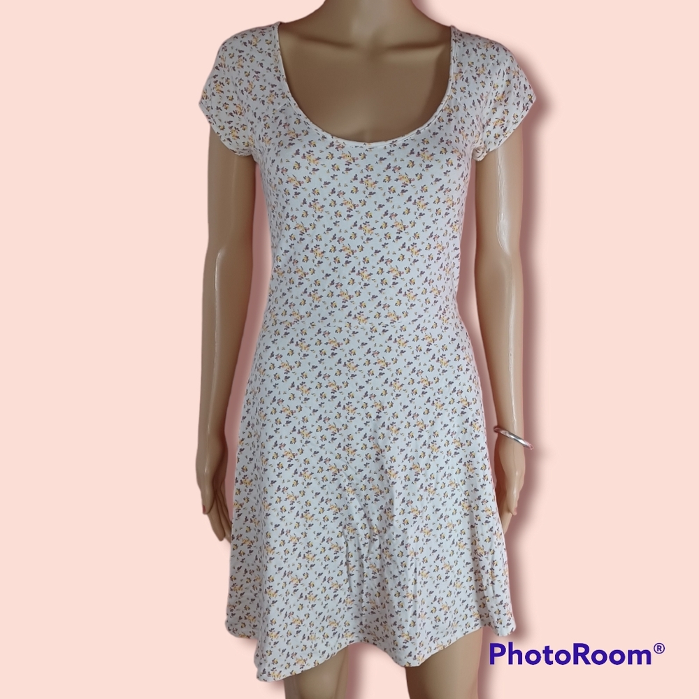 Charlotte Russe White Floral Dress